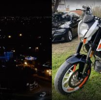 Fue a bailar y le afanaron su terrible moto: está desesperado