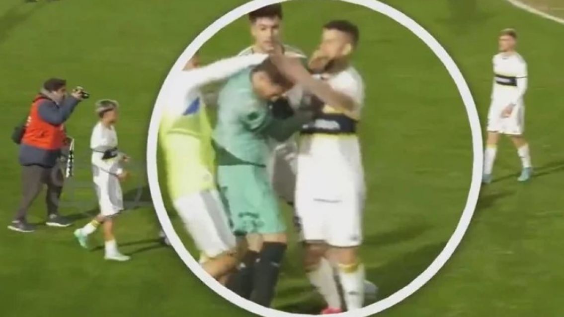 "Me tir� una pi�a": Esc�ndalo entre el hijo de Gallardo y Benedetto