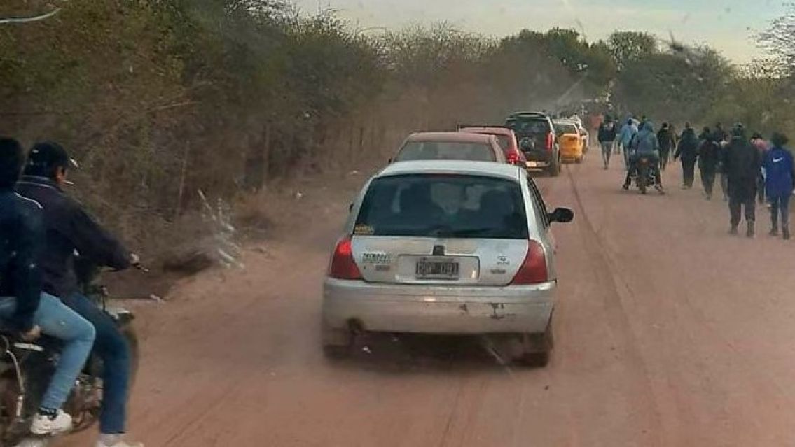 Con profundo dolor despiden los restos de Débora Cano en El Piquete