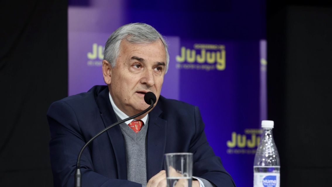 Tras reformar la Constitución, Morales pide que se sancionen 30 leyes nuevas