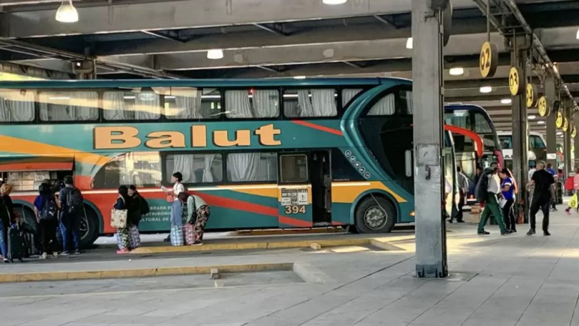 Los colectivos de media y larga distancia aumentar�an un 15% en Jujuy