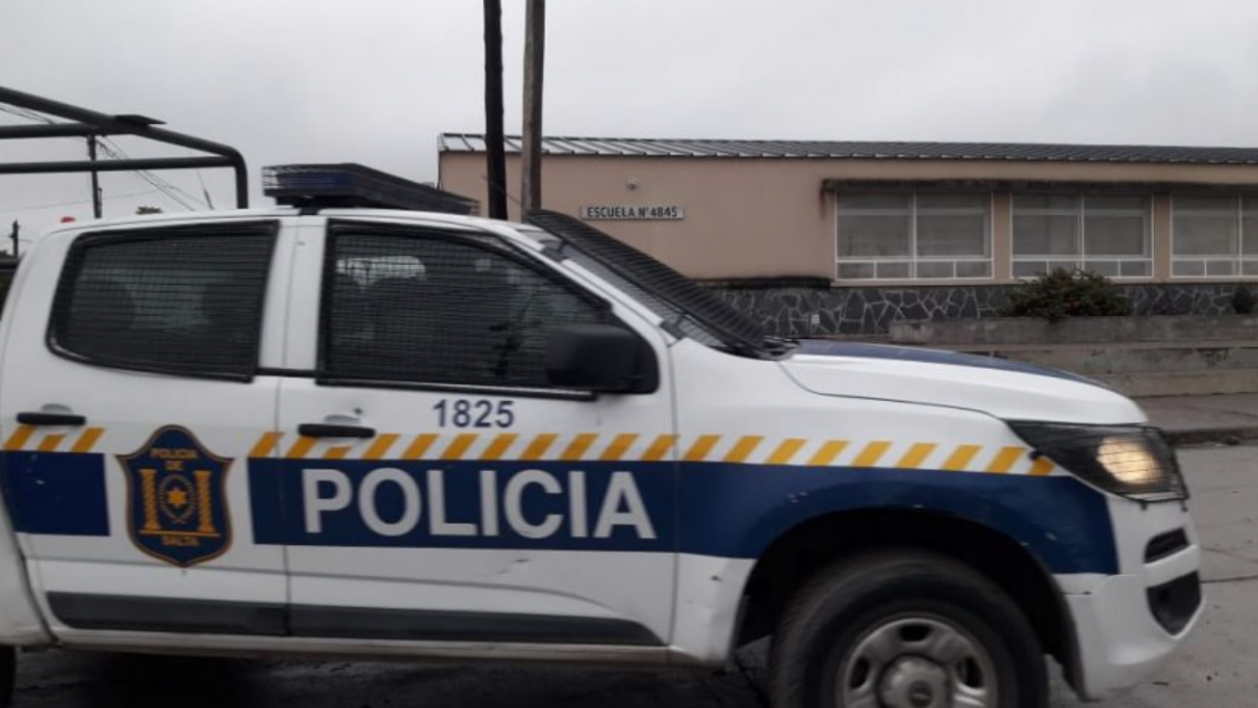 Changuito entró con un machete a la escuela: hirió a la maestra